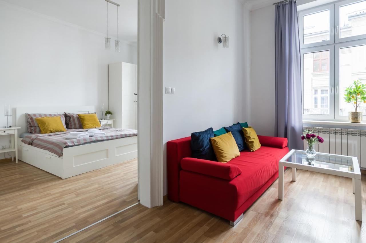 Discover Krakow Apartments - 3 Rakowicka St - Classic Apartments Near Main Station - Netflix Экстерьер фото