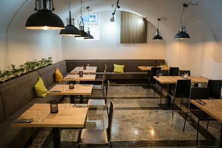 Discover Krakow Apartments - 3 Rakowicka St - Classic Apartments Near Main Station - Netflix Экстерьер фото